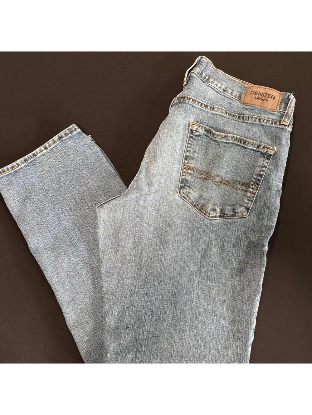 Denizen by Levi’s 231 Athletic Fit jeans